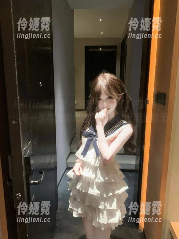 Feilin嗲囡囡 - 施忆佳KITTY户外写真：每一张照片如同故事，勾勒出美丽的无限可能！-伶婕霓