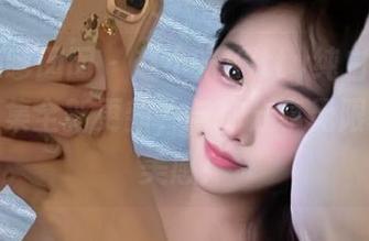 Feilin嗲囡囡 - 赵小米Kitty纯白主题写真作品集全新更新，与你分享无限灵感与美感！