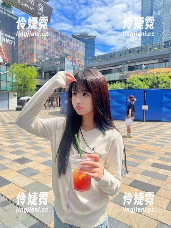 Feilin嗲囡囡 - 顾欣怡学妹最新图包发布，她的魅力如何颠覆你的审美，再不看就晚了！-伶婕霓