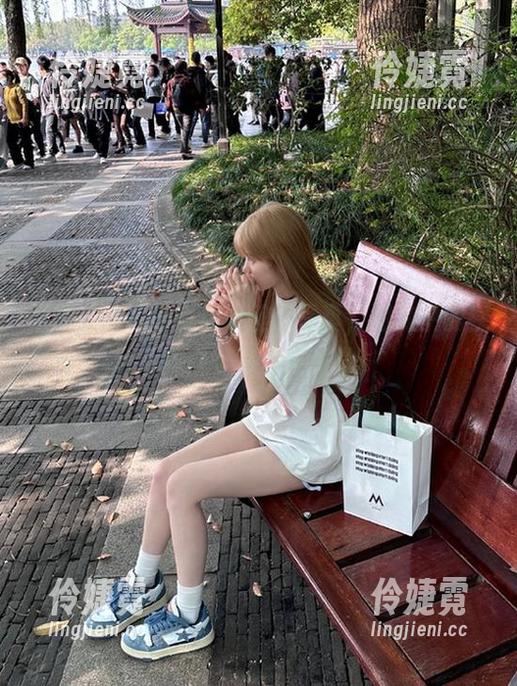 发现果团网的性感小怪兽写真，图库中的视觉盛宴等你来鉴赏-伶婕霓