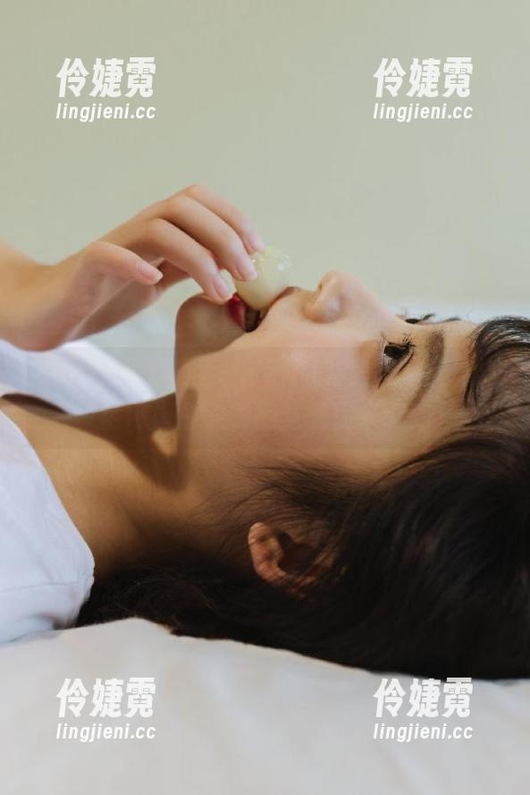 HuaYang花漾 - 宋kiki私房美足图片，全网最撩人的视觉盛宴来了！-伶婕霓