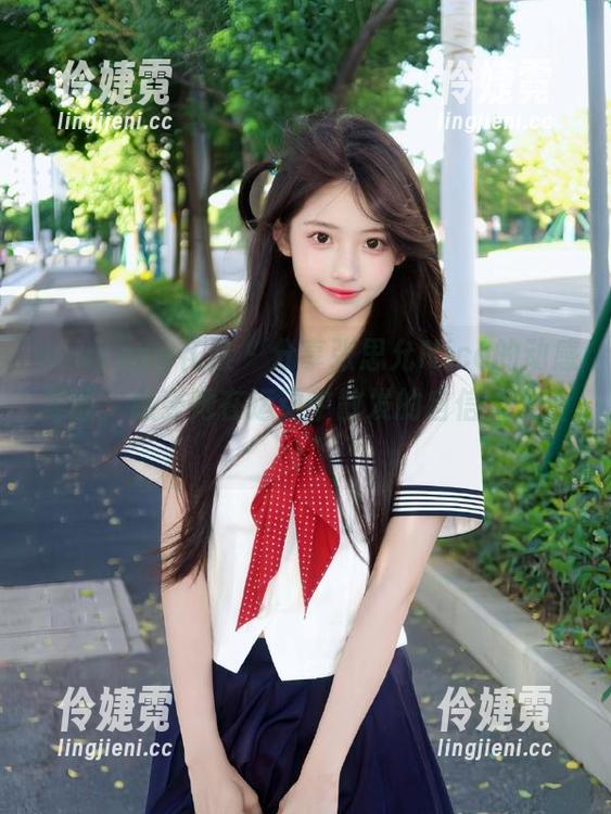 HuaYang花漾 - 分享张思允Nice的动感美图，感受她在运动中散发的自信与力量！-伶婕霓