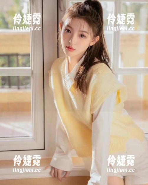 IMiss爱蜜社 - 心妍小公主职业装写真集精选：领略职场女神的别样风采与时尚魅力-伶婕霓