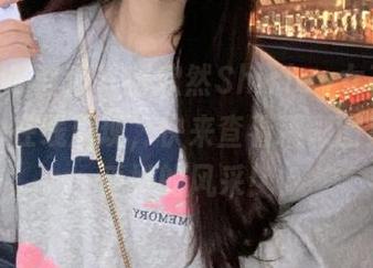 ISHOW爱秀 - 舒欣然Shirley女孩的独特魅力在线展现，快来查看精彩图集，感受她的风采！