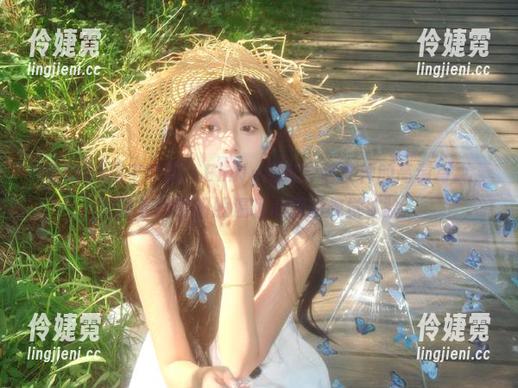 MFStar模范学院 - Emily顾奈奈酱女神的高清写真，犹如春日暖阳般温暖心扉的视觉体验！-伶婕霓