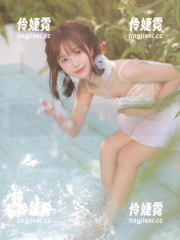 MFStar模范学院 - 慕羽茜的皮衣写真：独特原图与时尚套图一网打尽！-伶婕霓