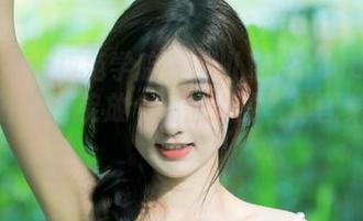 MFStar模范学院 - 果儿Victoria与眼镜的邂逅：绽放个性魅力的写真图集全新上线