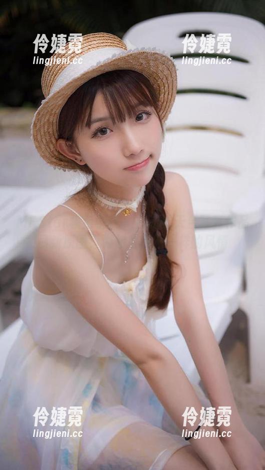 MFStar模范学院 - 白茹雪天台写真作品最新原图，为你展现不一样的风情-伶婕霓