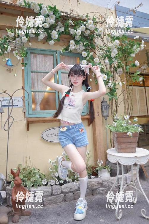 MFStar模范学院 - 糯美子Mini婚纱作品大揭秘，网盘分享让美丽触手可及！-伶婕霓
