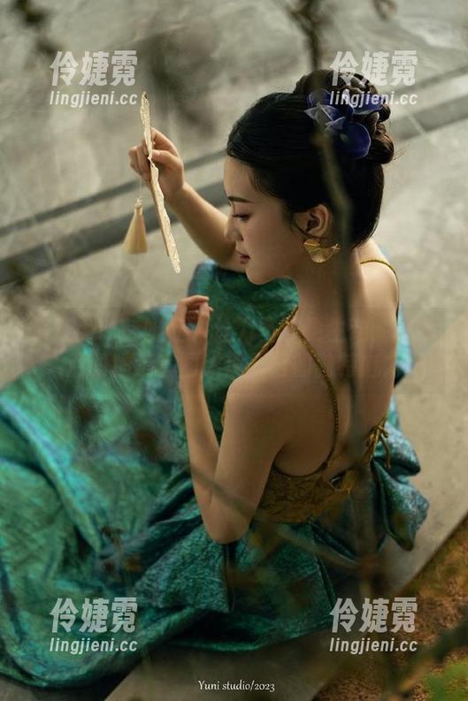 MiStar魅妍社 - 让万圣节更生动：赵梦洁的精选套图展现节日的独特魅力-伶婕霓