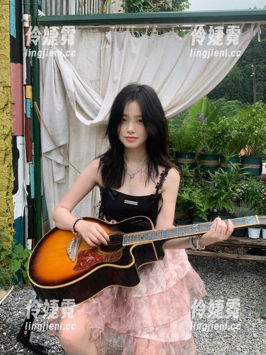 MyGirl美媛馆 - 小尤奈的少女视界：获取高清原图与个性壁纸的最佳选择-伶婕霓