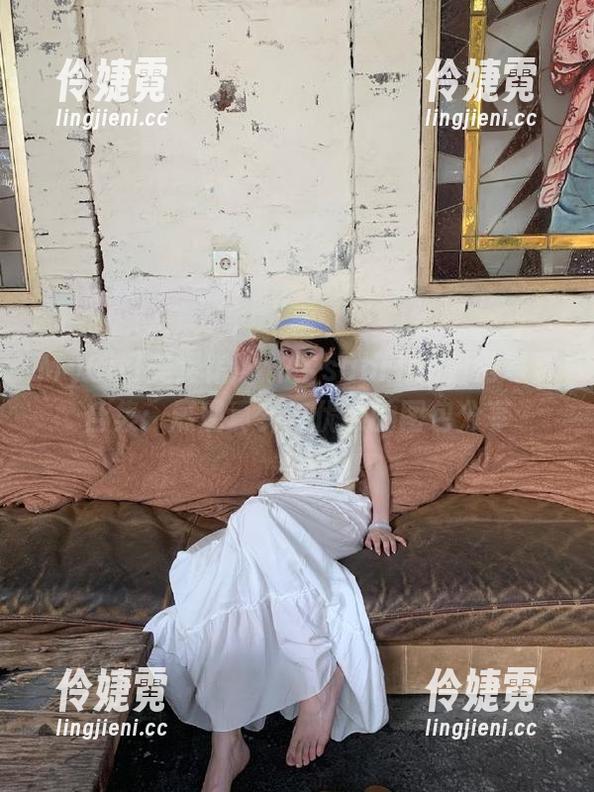 MyGirl美媛馆 - 许诺sabrina日常写真合集：展现真实与优雅的图包分享-伶婕霓