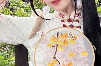 看完Neko薇薇的油亮秀，原图、图片让你满脸都是‘我也想变光滑’的心情！