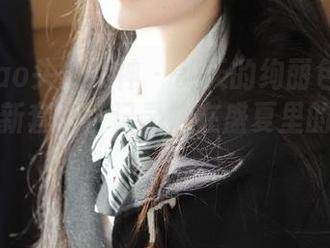 TouTiao头条女神 - 夏天的绚丽色彩：张梓柔最新套图，记录她在盛夏里的动人瞬间
