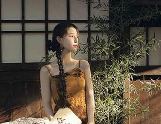 TouTiao头条女神 - 运动与美的碰撞，杨漫妮baby最新图册带你领略不同寻常的视觉盛宴！