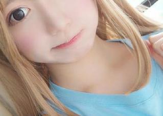 UGirls尤果网 - 感受大自然的力量，乔依琳的户外写真作品更新，时刻传递生活的灵感！