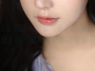 UGirls尤果网 - 夏季必备！张栩菲泳池美图免费下载，清爽视觉体验等你来享！