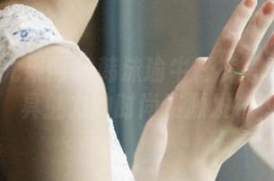 UGirls尤果网 - 韩沫瑜牛仔裤写真集：独具魅力的时尚资源发布