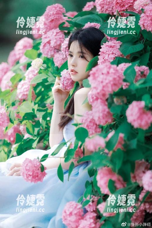 XIAOYU语画界 - Miki兔全新泳池图片发布：这组最新写真竟能让人忘记了季节变化！-伶婕霓