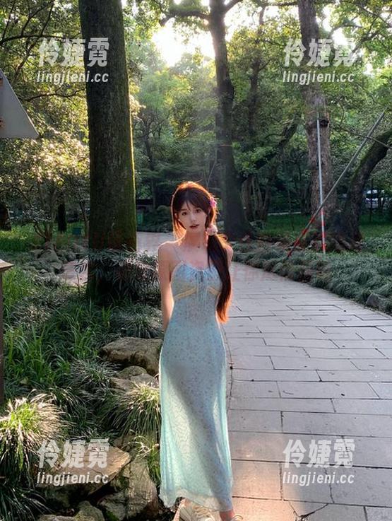 XIAOYU语画界 - 展现个性的杨紫嫣短裙艺术，极致原图资源让你尽情回味-伶婕霓