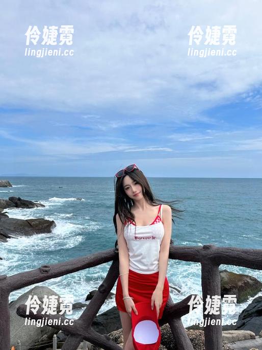 XIAOYU语画界 - 私房艺术的极致表达，“程程程女王”作品展现个性魅力-伶婕霓