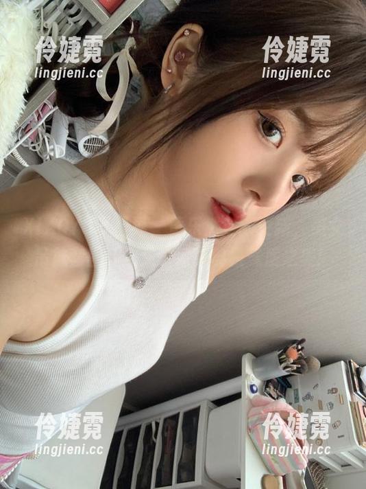 XIAOYU语画界 - 黄乐然全新更新，美女吊袜套图让你见证何谓典雅气质之美！-伶婕霓