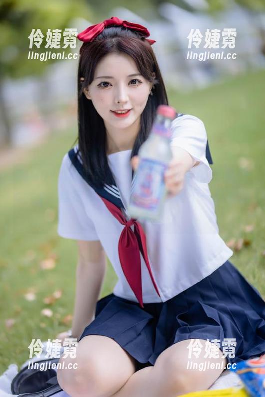 XINGYAN星颜社 - 微微晨光中的晨晨Cherry，丝袜写真图库带你领略不一样的靓丽风采-伶婕霓