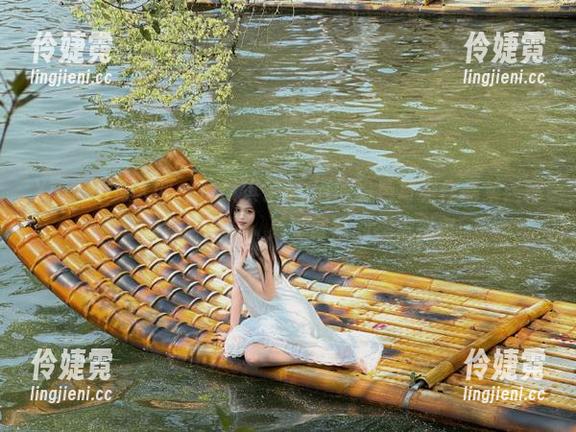 Xiuren秀人网 - 优琪琪子yuki的粉色写真作品集：精选创意与浪漫，感受诗意的视觉盛宴-伶婕霓