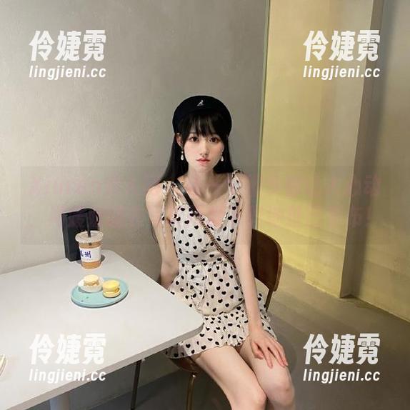 Xiuren秀人网 - 每一个细节都让人心动，周媛媛睡衣写真网盘下载地址已发布！-伶婕霓