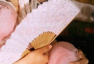 Xiuren秀人网 - 珍藏版夏诗雯Sally校服写真，网盘独家下载链接，让你尽享青春气息！