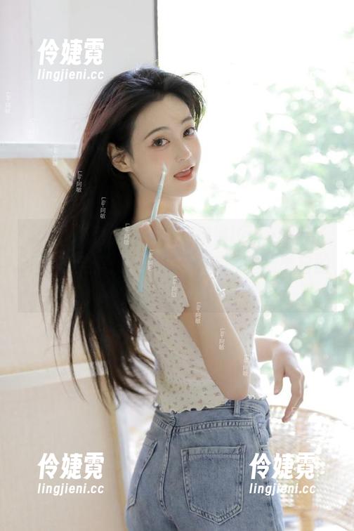 Xiuren秀人网 - 探索娜娜baby的万圣节写真全集：每一张作品都传递着节日的奇幻与乐趣-伶婕霓