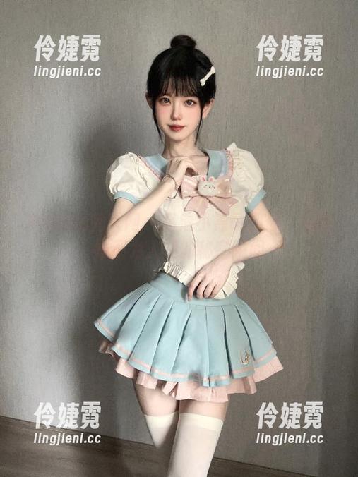 Xiuren秀人网 - 高清小嘉敏图册：揭秘她不为人知的秘密瞬间-伶婕霓