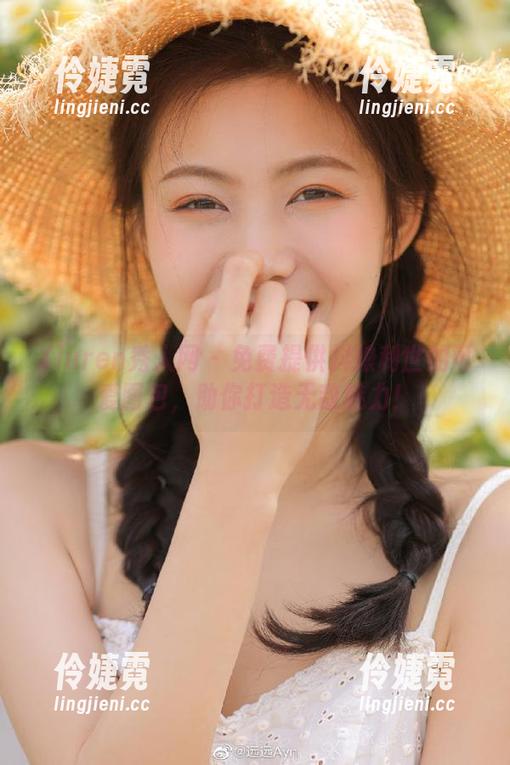 Xiuren秀人网 - 免费提供抖娘利世的可爱图包，助你打造无敌魅力！-伶婕霓