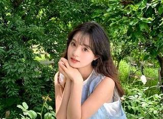 Xiuren秀人网 - 深入“抖娘利世”的礼服图集，感受每一件作品背后的故事与魅力！