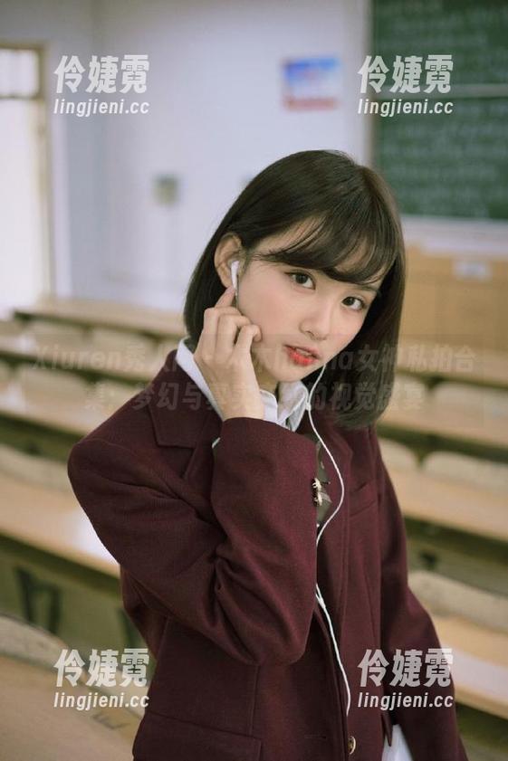 Xiuren秀人网 - 木木hanna女神私拍合集：梦幻与真实交织的视觉盛宴-伶婕霓