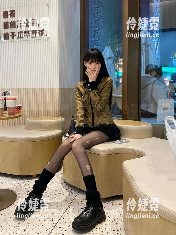 Xiuren秀人网 - 李梓熙的粉色写真资源，跟着她的脚步变得更可爱！-伶婕霓