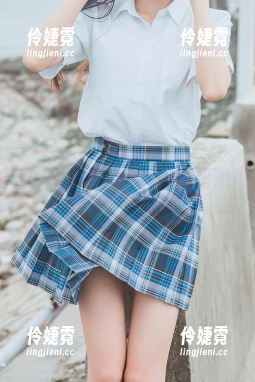 Xiuren秀人网 - 梦心月私房魔法：原图中的少女梦幻旅程故事-伶婕霓
