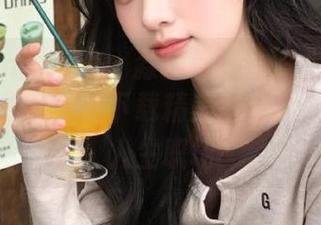 Xiuren秀人网 - 淼淼萌萌哒职业装写真全面上线，免费下载精美图片，助力你的人生职场