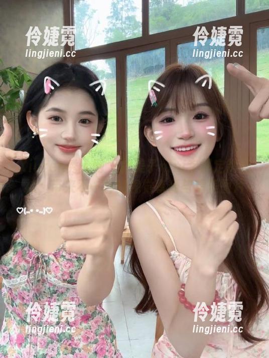 Xiuren秀人网 - 糯美子nini专属定制棉袜，带来不一样的视觉享受与精美图片-伶婕霓