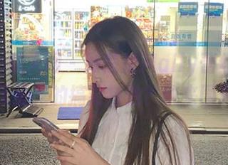Xiuren秀人网 - 顾楚楚Maily蕾丝写真，竟然有无圣光的搞笑特效？快来围观作品！