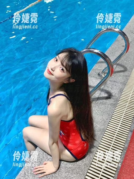 Xiuren秀人网 - 颖仪baby的全套写真作品，蕴含着无限可爱元素，充满青春的朝气与活力。-伶婕霓