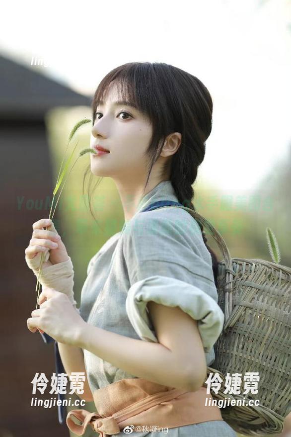 YouMi尤蜜荟 - 不柠bling水手服美图合集，带来甜美与清新的视觉享受-伶婕霓