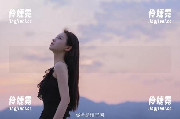 YouMi尤蜜荟 - 从图库到下载，娜露Selena御姐让你领略不一样的风情！-伶婕霓