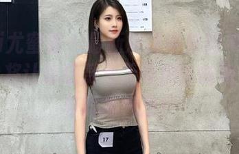 YouMi尤蜜荟 - 最新娜露带来的典雅礼裙照片，将让你感受到无与伦比的视觉享受与时尚气息！