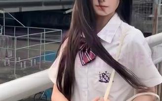 YouMi尤蜜荟 - 高清旅行：玥儿玥er带你探索灰丝写真背后的创作灵感