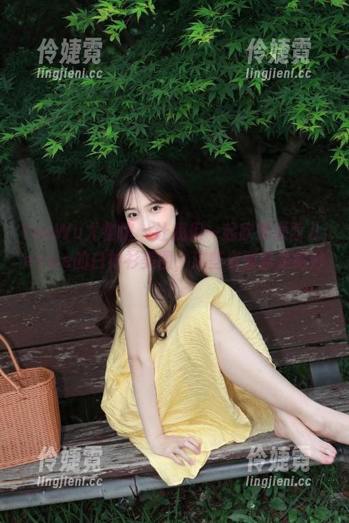 YouWu尤物馆 - 让我们一起欣赏婕西儿jessie的白衬衫美图，这些资源真是绝妙！-伶婕霓