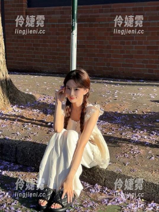 beautyleg - 清新脱俗！Aileen高清棉袜写真让你沉醉在唯美照片中-伶婕霓