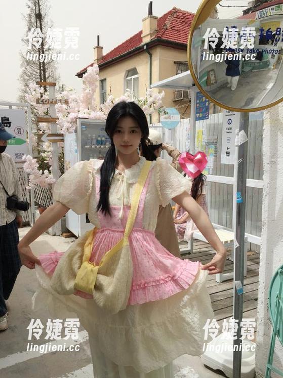 beautyleg - 最新“Annie死库水”写真合集更新，一场视觉与情感的前所未有的体验-伶婕霓