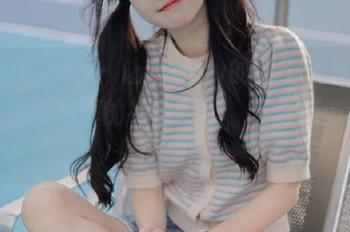 beautyleg - 让Penny的丝袜全集带你进入腿部光辉的神奇时代，下载后请注意你的眼睛！