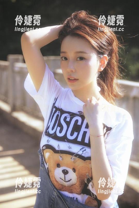 beautyleg - 简晓育丝袜写真图片新更新，绝美瞬间尽在这里，快来欣赏！-伶婕霓